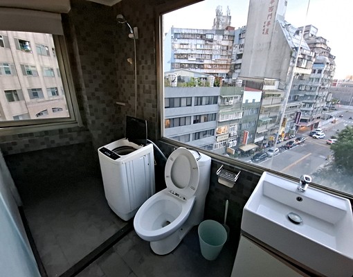 西門町、可報稅/租補入戶籍、獨立洗衣機 - Image 3