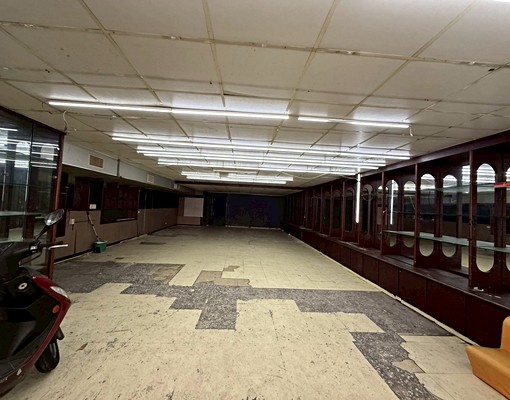 安樂路一段6米寬店面~東森育婕 - Image 1