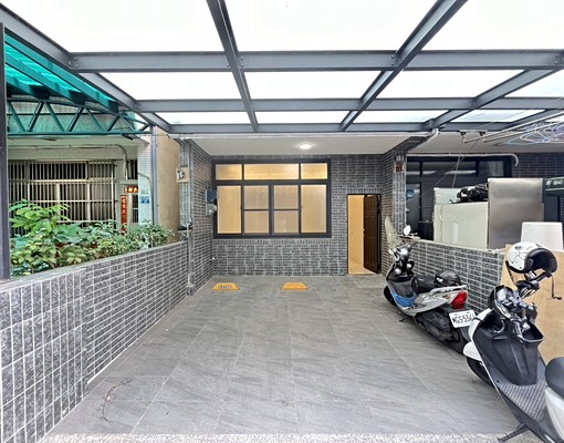 整棟1-4F🔥可寵可租補💖大四房空屋✨遮雨車庫✅ - Image 10