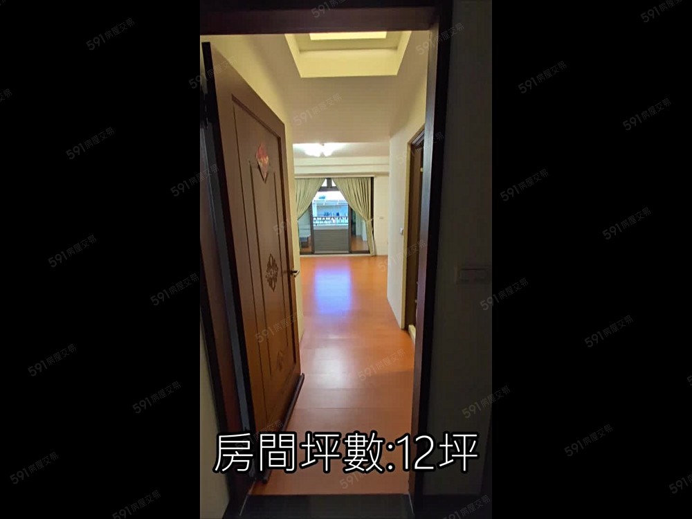 11.1起租.雙人陽台電梯大空間套房 - Image 1