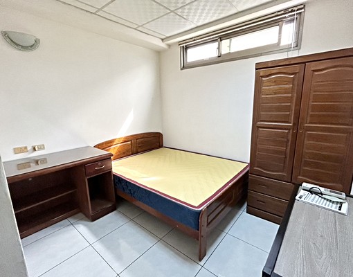 可以報稅租屋補助!近磐石市區電梯便宜套房 - Image 1