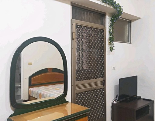 市府旁/電梯套房/限女/可租補 - Image 5