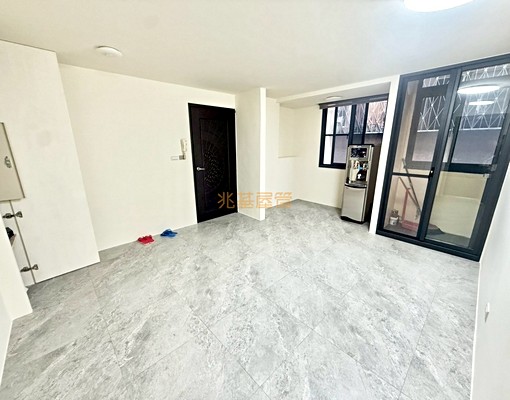 兆基🏡烏日全新裝潢獨洗曬美套🏡可租補 - Image 9