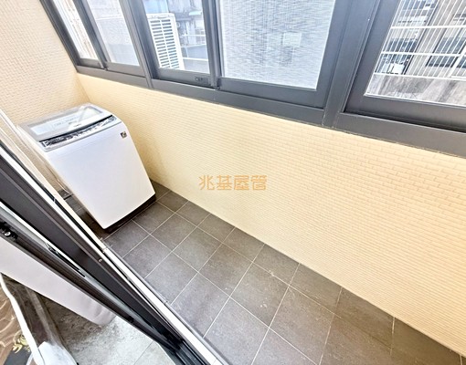 兆基🏡烏日全新裝潢獨洗曬美套🏡可租補 - Image 6
