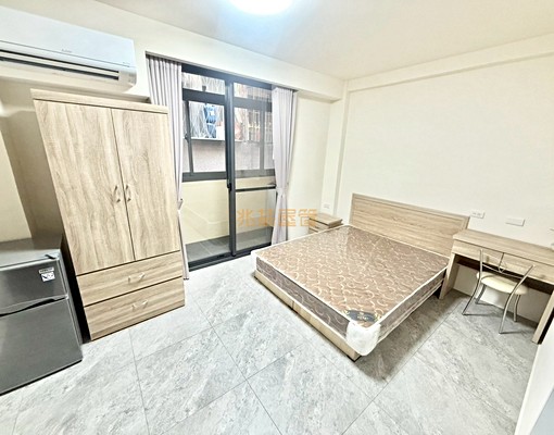 兆基🏡烏日全新裝潢獨洗曬美套🏡可租補 - Image 1