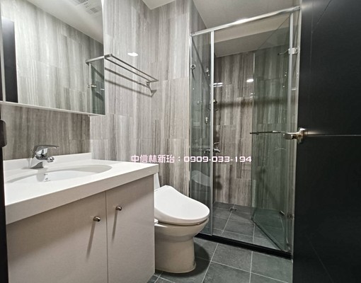 海山捷運面中庭美景大一房車🏠含車含管，含機車位 - Image 7