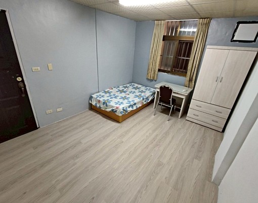 可租補走路到逢甲大學近水湳逢甲陽台套房 - Image 4