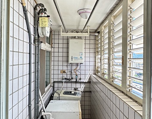 捷運新埔站公園旁稀有2房(可租補) - Image 8