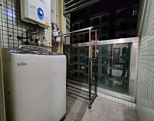 SOGO商圈,高樓層台電計價大套房 - Image 5
