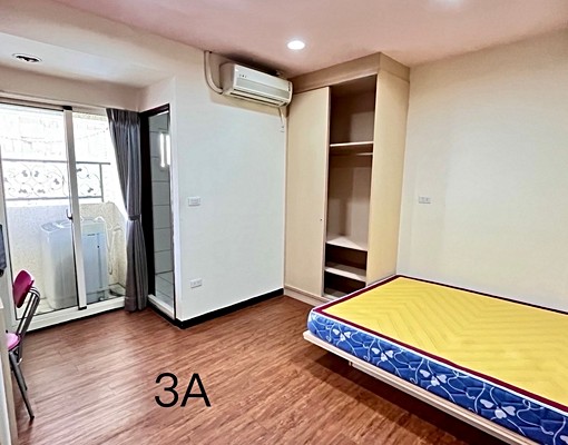 台中一中/台中技術學院/中友百貨~便宜美套/有免費洗衣機 - Image 2