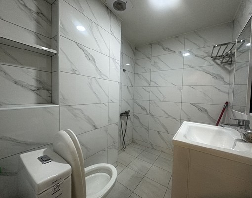 鎮撫街全新大三房.天然瓦斯.免仲介費.可補助 - Image 3