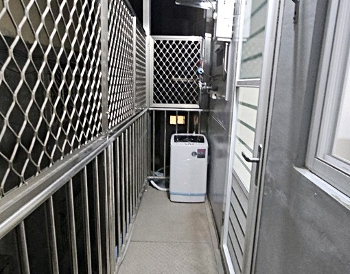 全新未住獨立電梯透天大套房 - Image 4