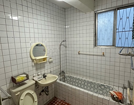 謝絕仲介!❤️景安/南勢角三大房、屋況乾淨、明亮! - Image 9