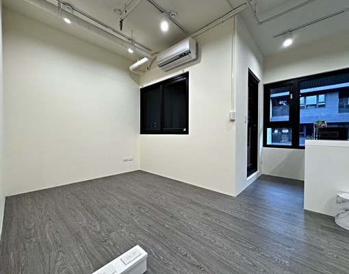 站前新銳~多用途空間可辦公事/工作室/大套房~一切都有可能~ - Image 8