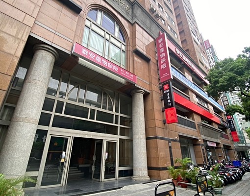 四維國小站星巴克旁/精美社區三房平車/可談租補可寵 - Image 16