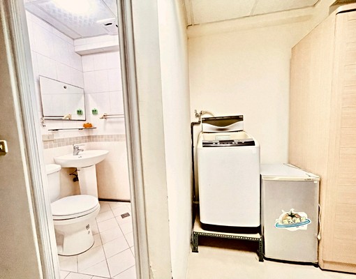 國父紀念館捷運/忠孝敦化,採光套房,對外窗,生活機能佳 - Image 5
