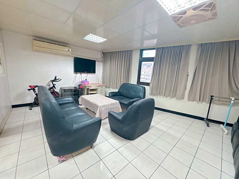 中壢車站.黃金地段分層透天四樓整層出租.兩大房雙衛浴 - Image 1