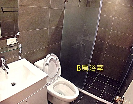 中正路華榮市場旁近士林夜市*2間套房*生活機能優 - Image 4