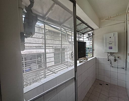星雲社區32坪3房24小時警衛管理屋況好 - Image 15