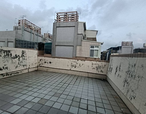 橋頭市中心車庫透天四房店住辦公佳 - Image 15