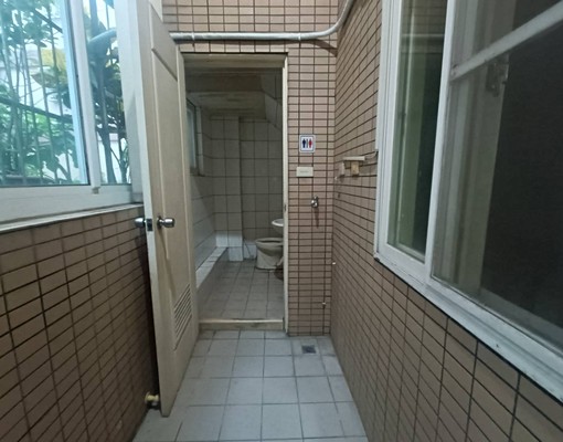橋頭市中心車庫透天四房店住辦公佳 - Image 13