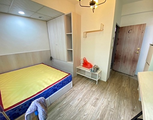 可租補#一中商圈#台體中友百貨#裝潢套房3樓 - 591租屋網 - Image 1