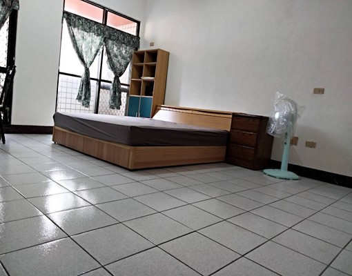 台中大肚補習班地區_吉德堡旁透天厝,整棟出租 - Image 6