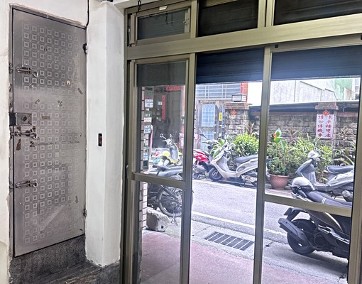 交通、生活機能便利~近捷運、菜市場、夜市及學區 - Image 4