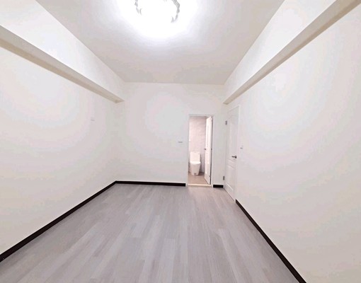 近捷運新莊站☆綠洲庭園華廈☆全新裝潢.漂亮美三房 - Image 9