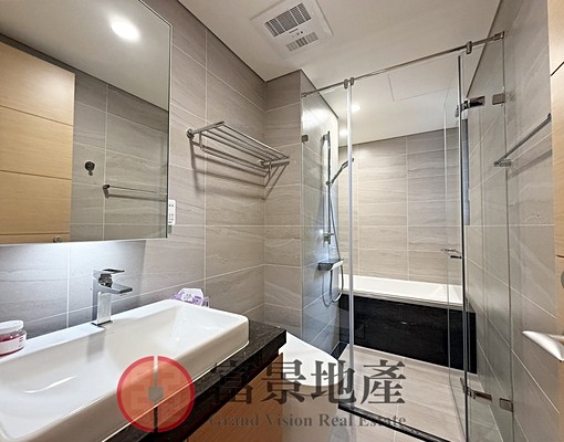 HOT●石牌榮總知名建設●全新四房車 - Image 11