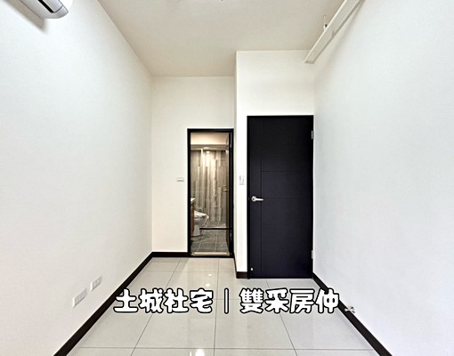 土城社宅雙采❥可租補免服務費❥捷運世界花園邊間三房車 - Image 6
