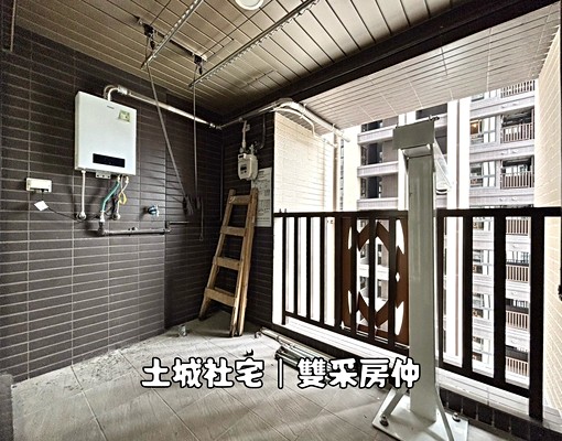 土城社宅雙采❥可租補免服務費❥捷運世界花園邊間三房車 - Image 11