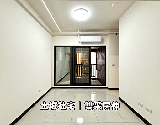 土城社宅雙采❥可租補免服務費❥捷運世界花園邊間三房車 - Image 2