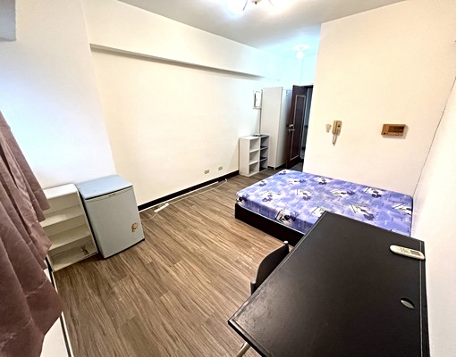 近興大可租補套房 - Image 2