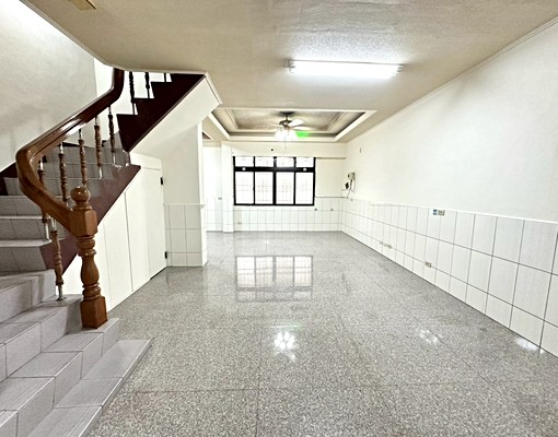 📍【太平區｜透天厝｜4房2廳3衛3陽台｜可租補｜可神明】 - Image 3