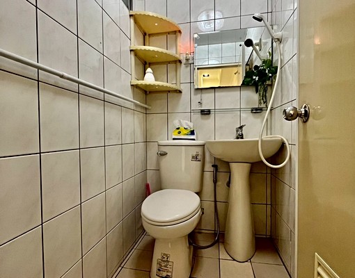 易居⭐近重慶國小/公寓空屋2樓/重新整修可營登做工作室 - Image 8