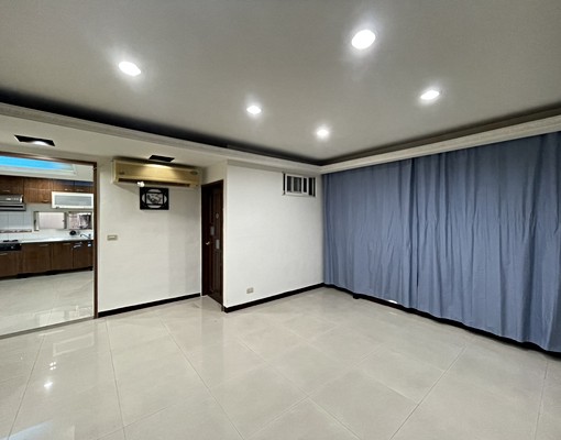 可租補-板橋互助街大3房可寵-五泰李小姐 - Image 4