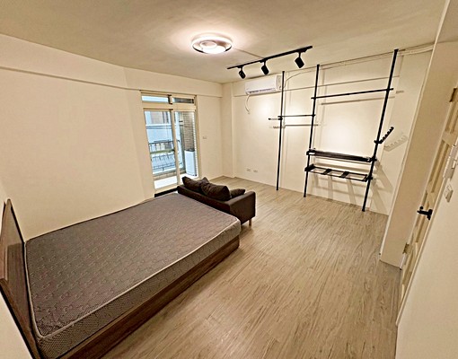 🔥適合住用工作室/美業⭐️兩房整層可養寵養貓✅興仁路✅ - Image 3