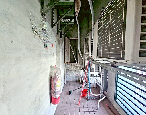 中山國小捷運站旁頂樓視野寬敞大空間美辦 - Image 9