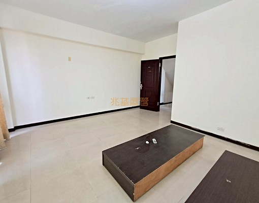 兆基🏡善化啤酒廠車庫大透天/可做辦公室員工宿舍 - Image 7