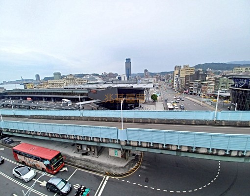 兆基🏡基隆火車站旁~電梯超便利大空間兩房(可營登,全新冷氣 - Image 9