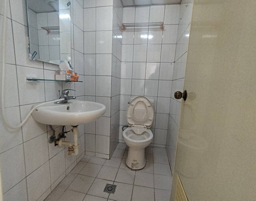 🍍專簽★北區梅豐街店面、住家重新整理好屋況 - Image 3