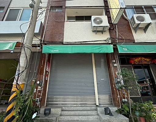 安東社宅/樹人15米路透天厝/免仲可租補 - Image 1
