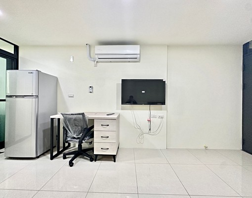 梧棲超大套房✨可家庭可談租補✨陽台獨洗曬✨大冰箱✨好停車 - Image 6