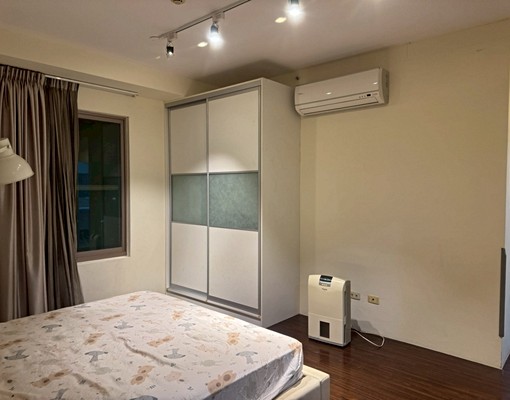 敦煌四改三房.傢俱電全.車位另租 - Image 9