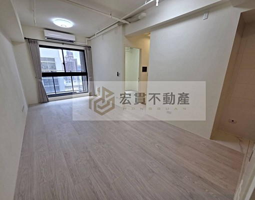 散步到高鐵全新首租寬敞大坪數兩房可報稅入戶籍附平面車位 - Image 2