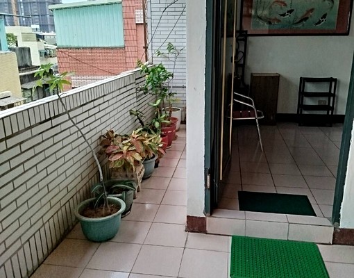 自租板橋忠孝路10坪大套房 - Image 2