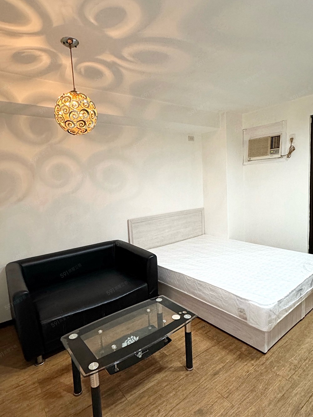 尊享空間🐥人氣社區🐥捷運景安站🐥代收包裹 - 591租屋網 - Image 1