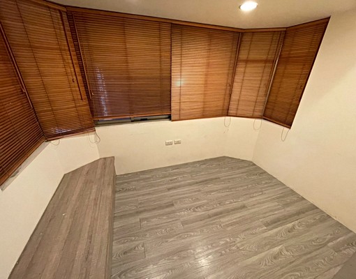 🏠【國家宮廷】🏠近SOGO三房🏠生活機能優🏠免仲介費 - Image 2