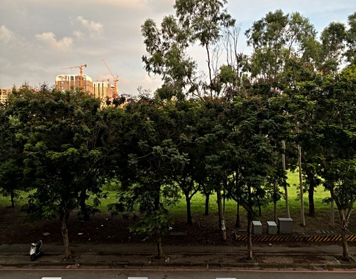 全新!高鐵特區兩房面公園 - Image 3